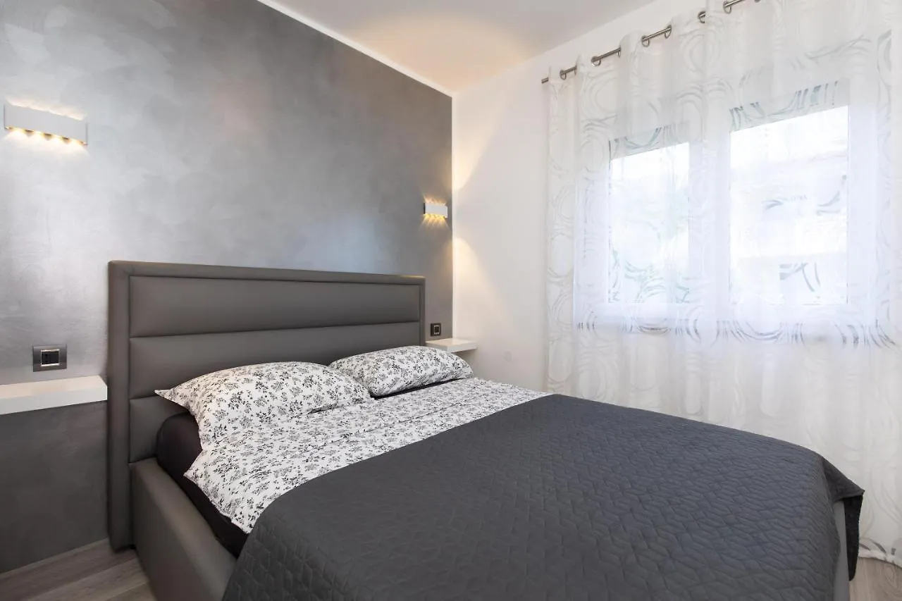 דירה Villa Nina Baska קרואטיה